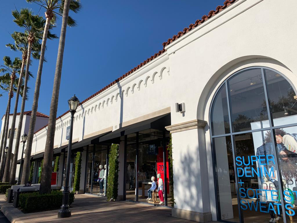 Gap in Crystal Cove Shopping Center