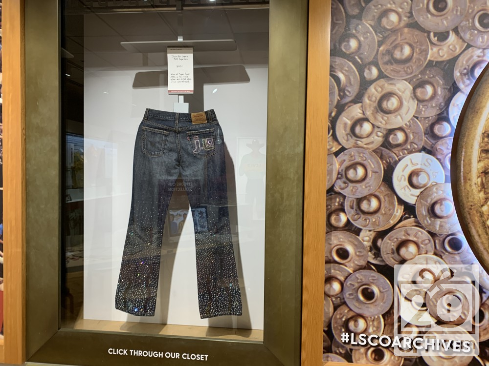 Levi's Museum Pants