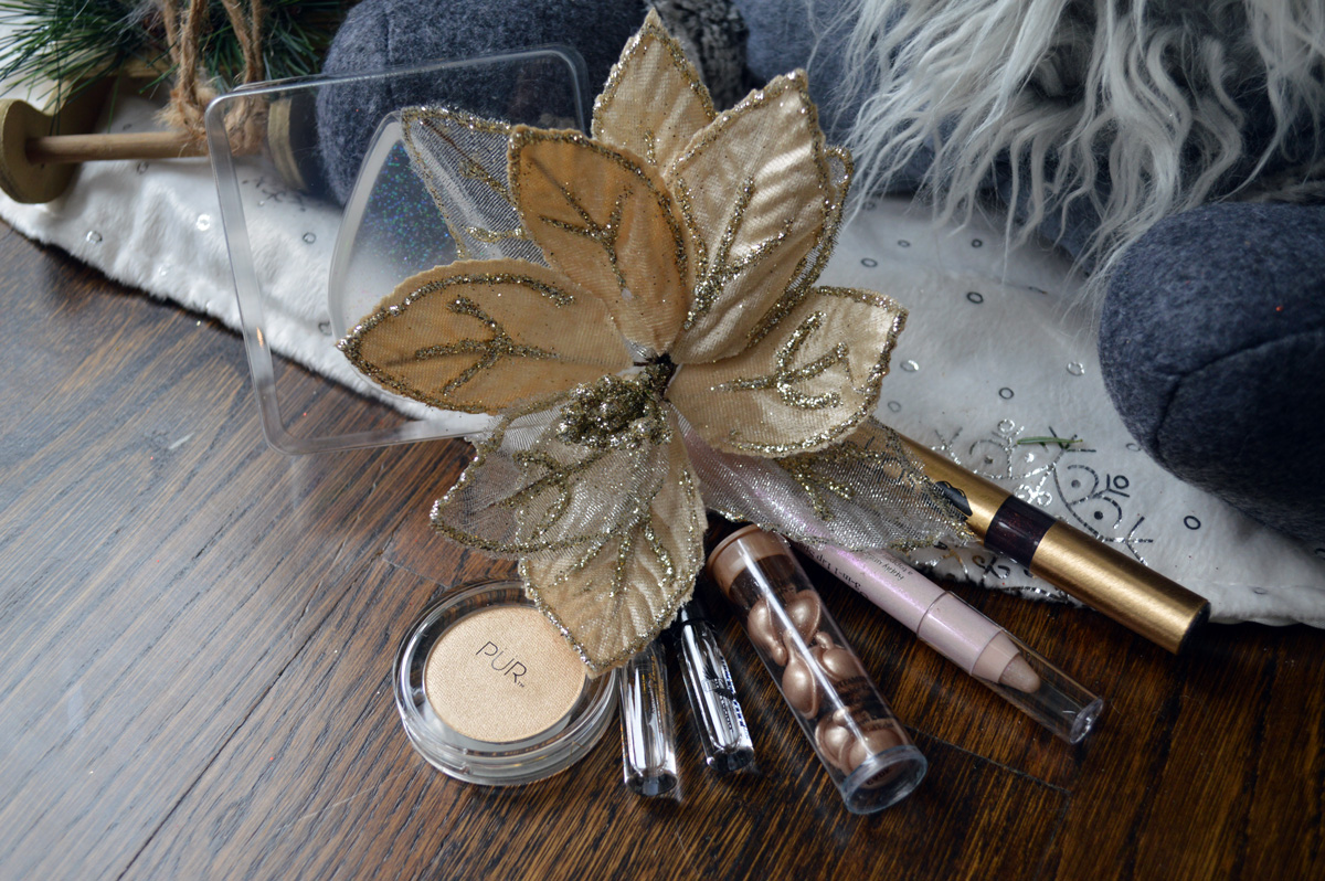 Macy’s December Beauty Box Deals
