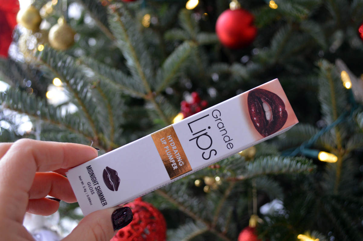 Macy’s December Beauty Box Lip Plumper