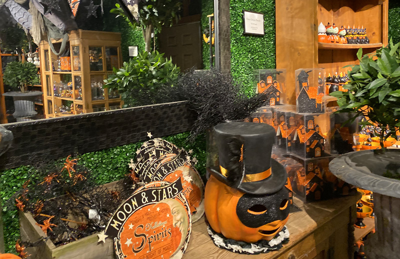 Personalized Halloween Decor Promotion