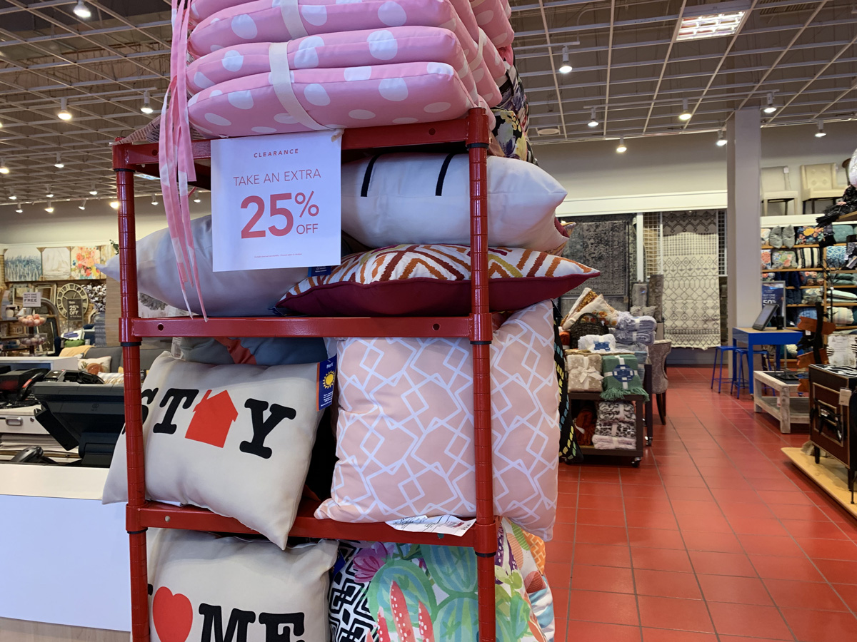 Pier 1 - Extra 25% OFF Clearance