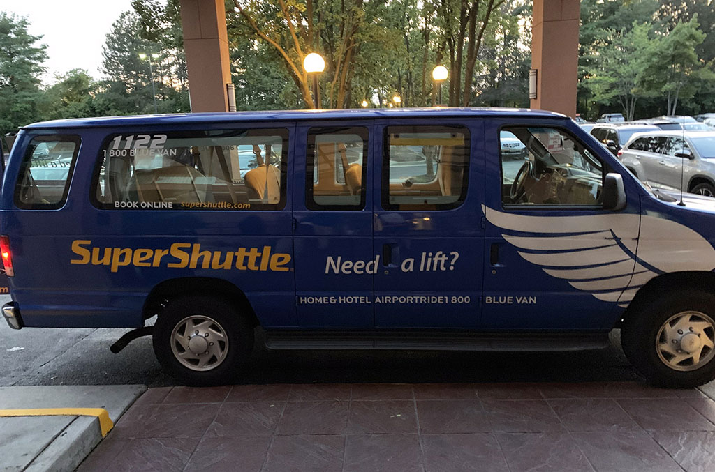 SuperShuttle Transfercar