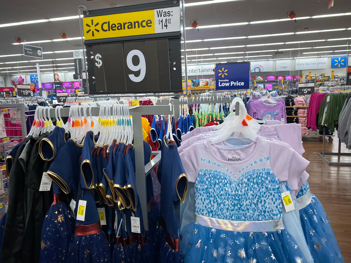 Walmart Holiday Costumes Deals
