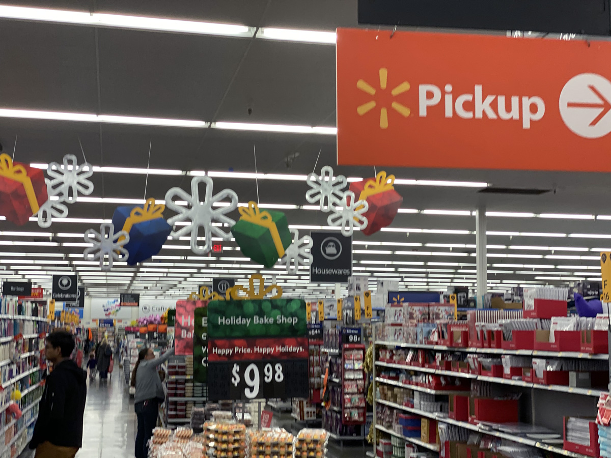 Walmart's Holiday Shopping